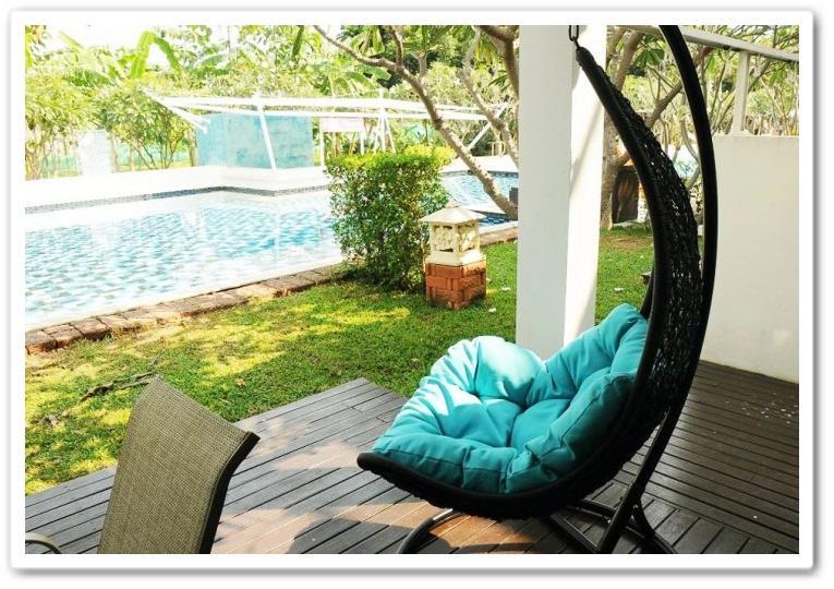 Franjipani Resort HHQ Pokoj fotografie